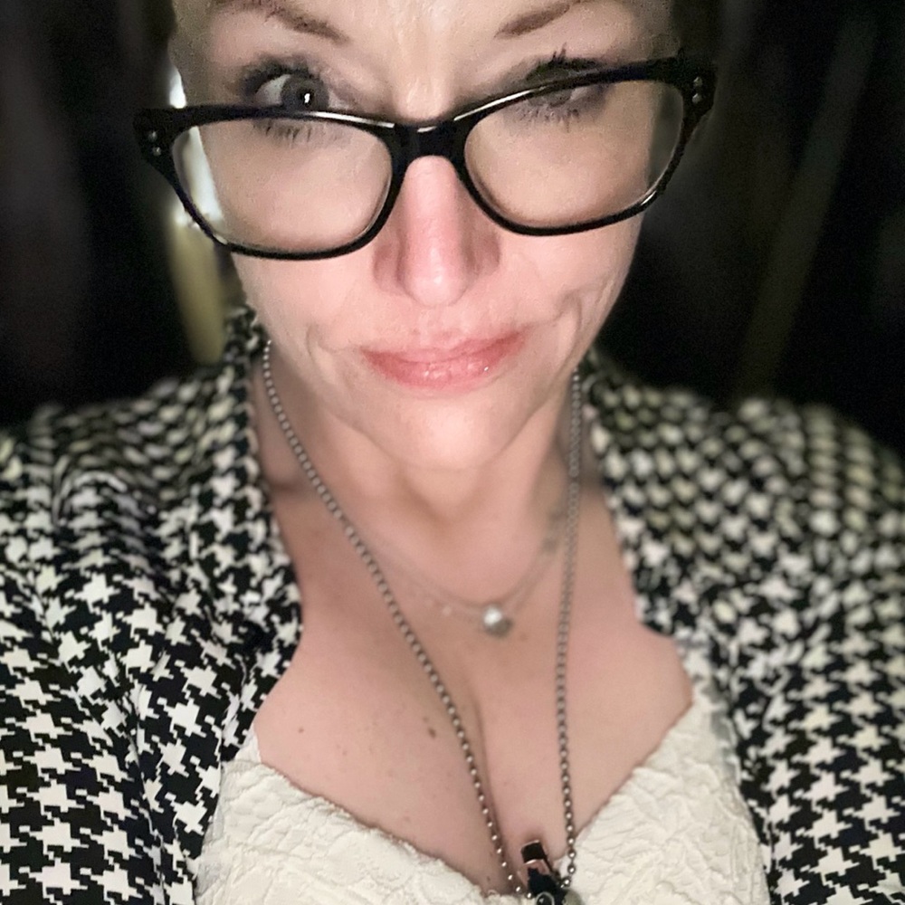 Meet your Posher, Melissa